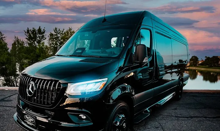 Celebrity VIP Paparazzi Vegas Experience (Famous Me Now)