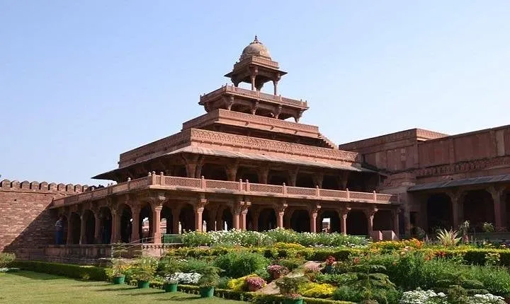 INDIA POPULAR TOUR ( Delhi - Agra - Jaipur - Delhi ) 