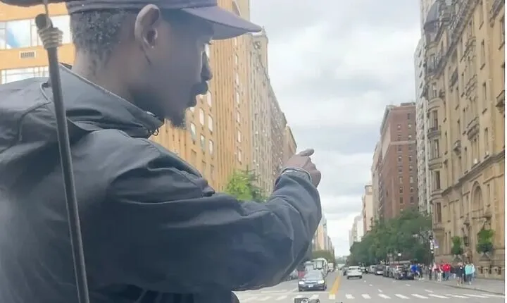 8 stops Central Park Pedicab Tour Customizable Landmarks