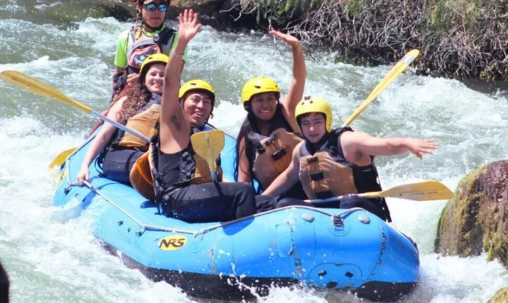 Canoeing Experience in El Rio Chili from Arequipa
