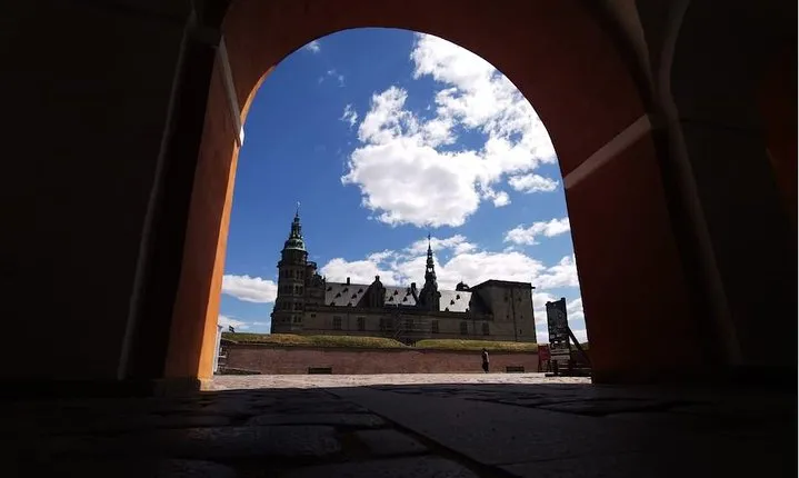 Kronborg (Hamlet Castle) & Frederiksborg Castles: PRIVATE TOUR
