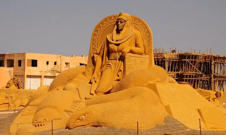 Sand City Museum Open air Museum With transportation - Hurghada