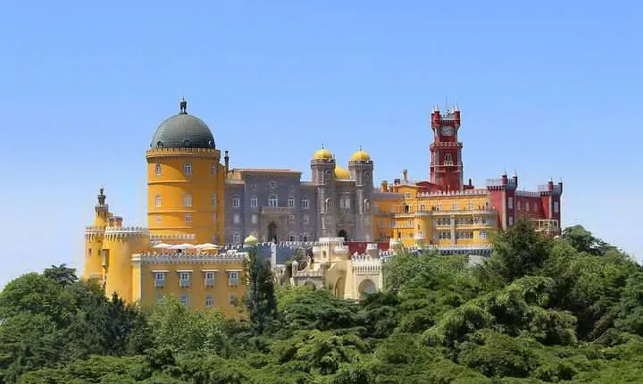 Sintra, Cascais and Estoril Private Tour from Lisbon