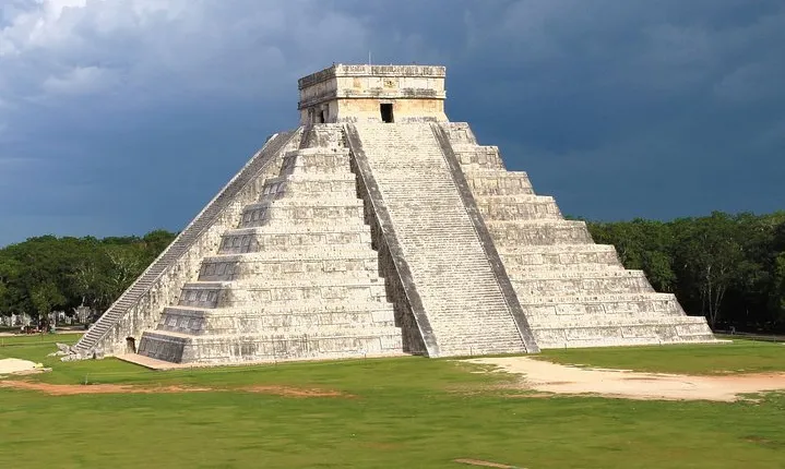 Wonders of the Mayab: Chichen Itza, Yokdzonot Cenote & Cooking Class