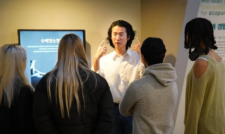 K-Medicine tour & make own herber tea