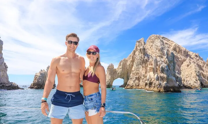 Snorkel in Luxury Sailing Boat + Food and Premium drink!