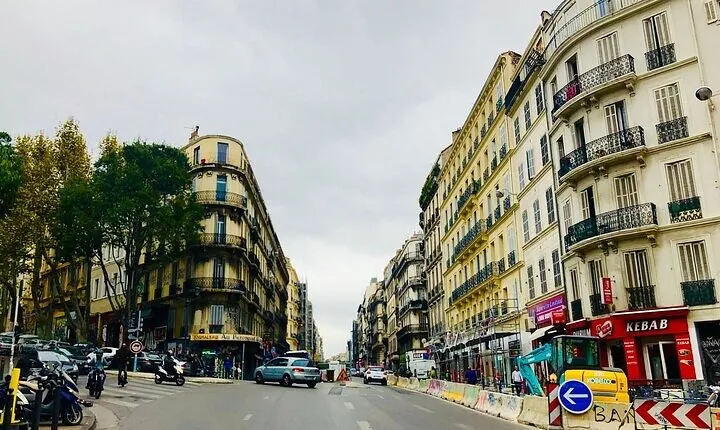 Marseille : Private Street Art Tour With A Guide (Private Tour)
