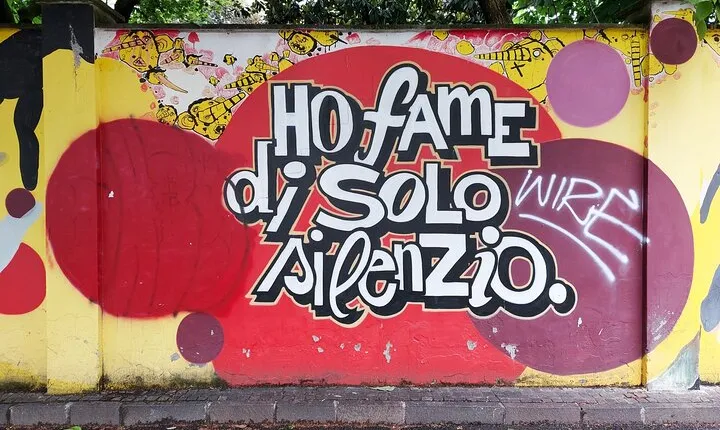 Milan city game: Street art and Stories in the Navigli area 