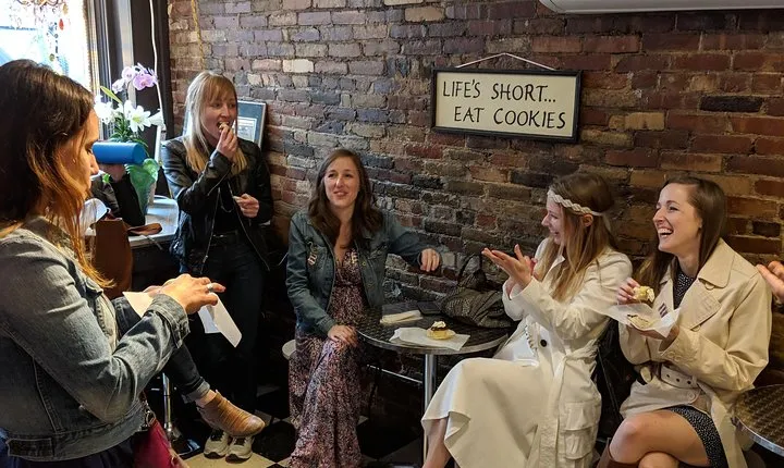 Cocktails & Cannoli: Boston's North End Dessert Tour