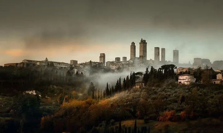 Day trip from Florence: Siena and San Gimignano - private tour