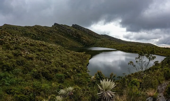 Hiking Chingaza Páramo, Siecha Lagoons