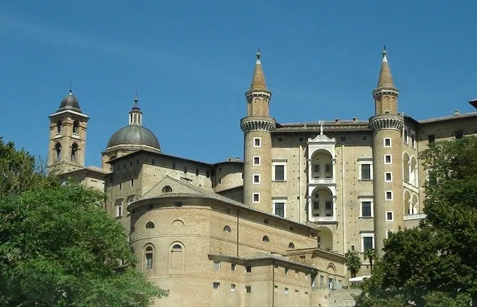 Treasure hunt in Urbino