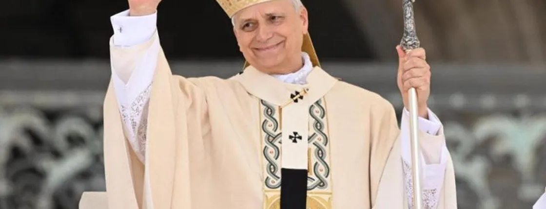 Pope Leo XIV audience and Rome coach tour with a local guide