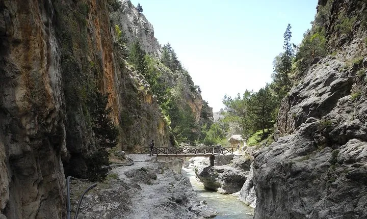 Walk through Samaria Gorge