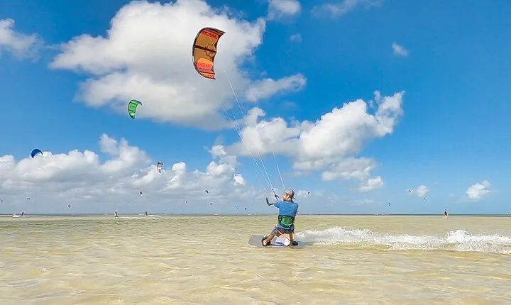 Private Kiteboarding lesson in Cancun