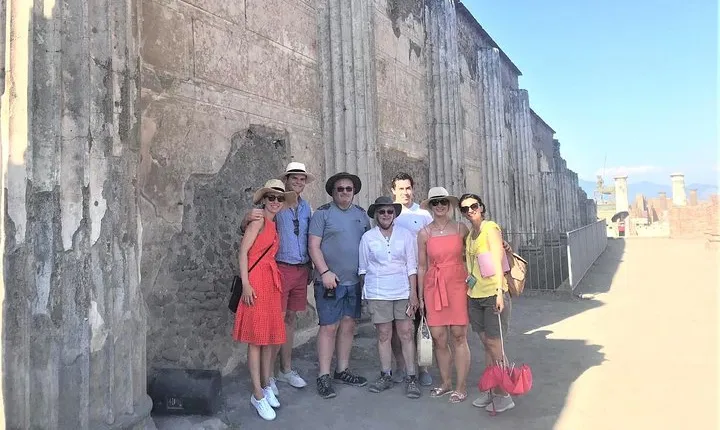 Skip-the-Line Best of Pompeii in one Day Tour w Local Guide & new opened houses