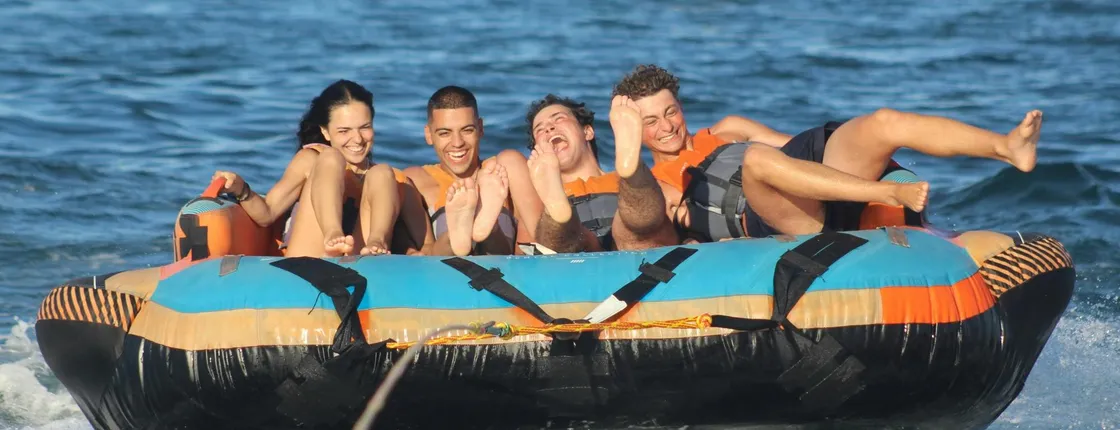 Crazy sofa boat experience in Armação De Pêra