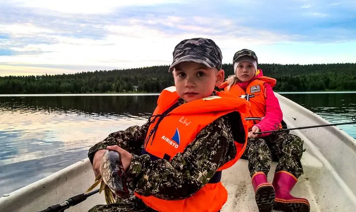 Fishing Trip by Boat in Rovaniemi