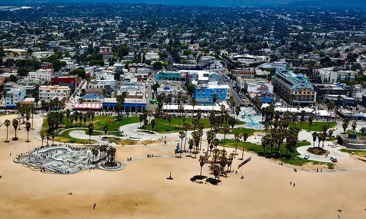 Los Angeles Like a Local: Customized Private Tour