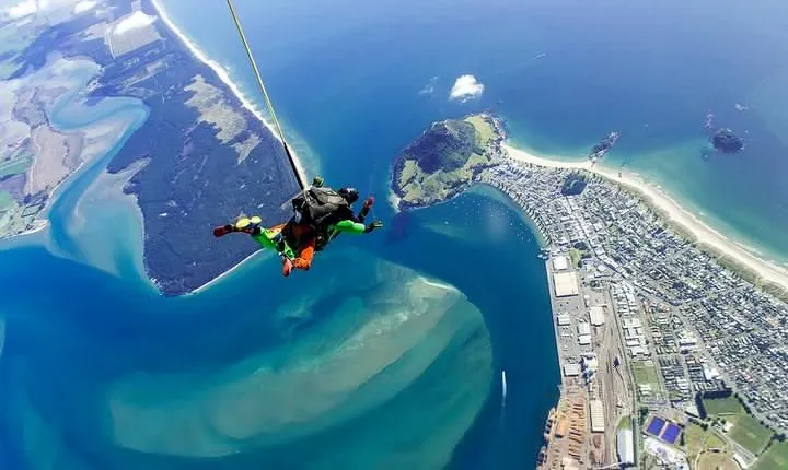 12,000ft Tandem Skydive