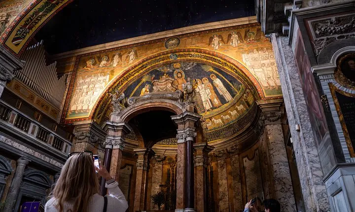 Mosaic Masterpieces of Rome Sacred Stories in the Eternal City