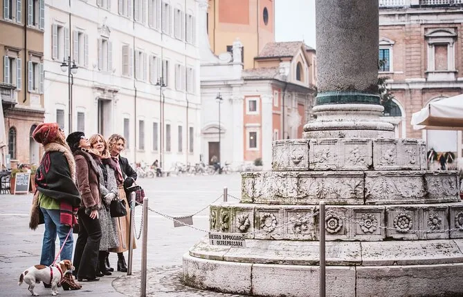 2-Hour Guided Walking Tour of Ravenna with Aperitif