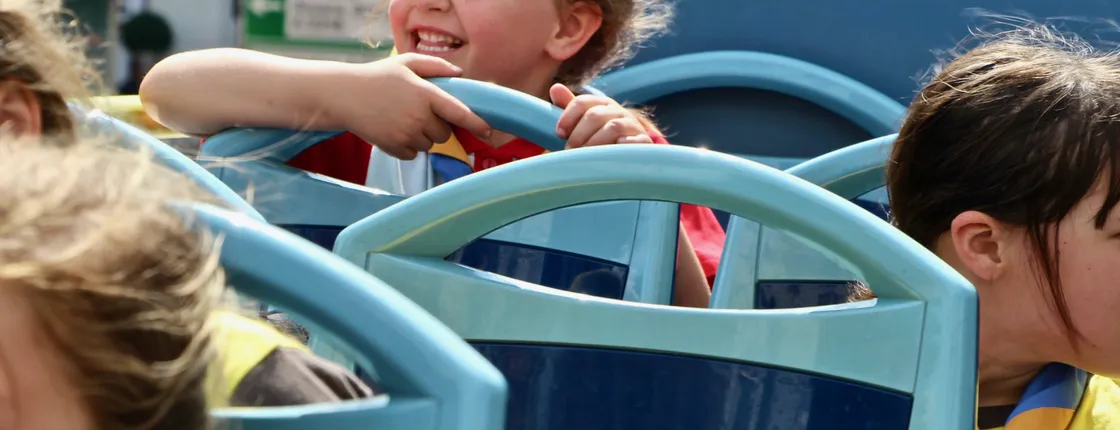 Tootbus London Kids Tour: Live Guided Bus Tour