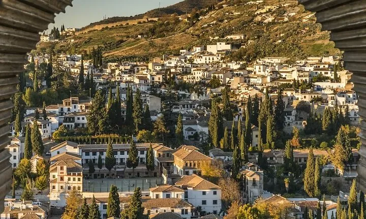 Full-Day Trip to Granada from Malaga with Private Guide