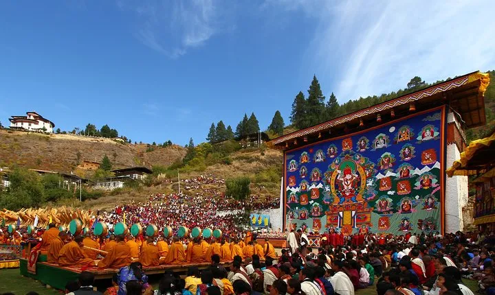 8 Days Classic Bhutan tour with easy hikes