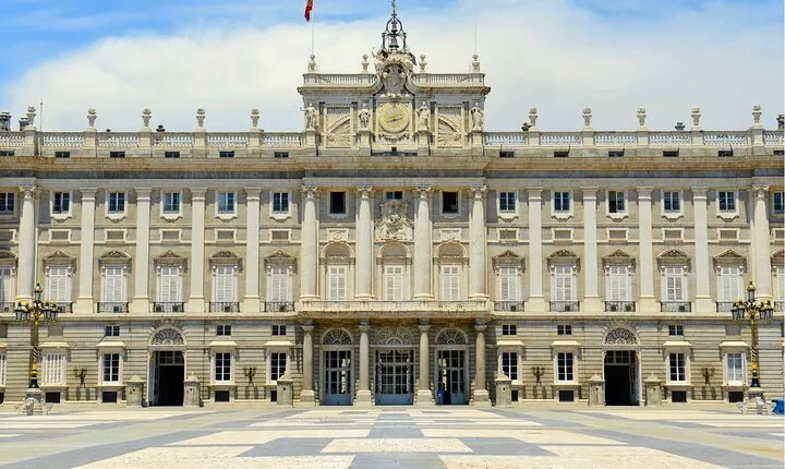 Discover Madrid Royal Palace with Admission Ticket