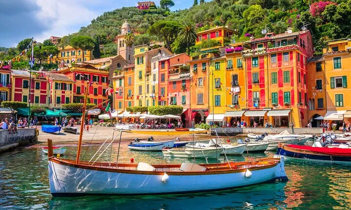 From Milan: Best of Genoa with Private Cruise to Portofino