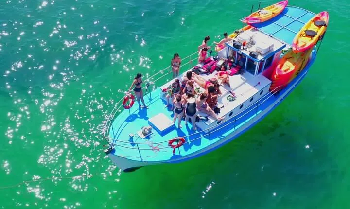 Private Boat and Kayak Tour with Snorkeling Adventure in Alvor
