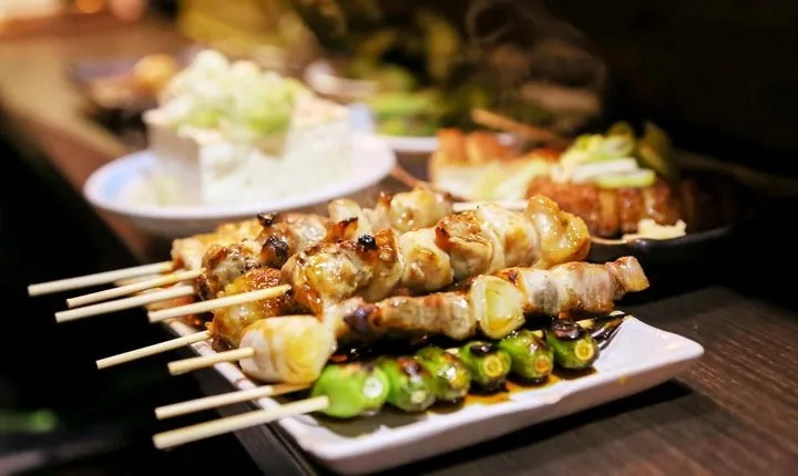 Shinjuku Golden Gai Food Tour