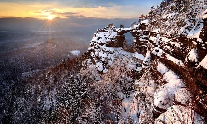 Winter Fairytale The BEST of Bohemian & Saxon Switzerland Hiking Tour