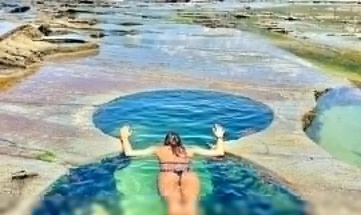 Figure Eight Pools Full Day Tour with Lunch