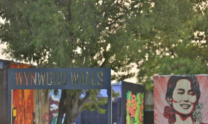 Discover Miami: Full-Day Tour plus Dolphin Mall Shopping