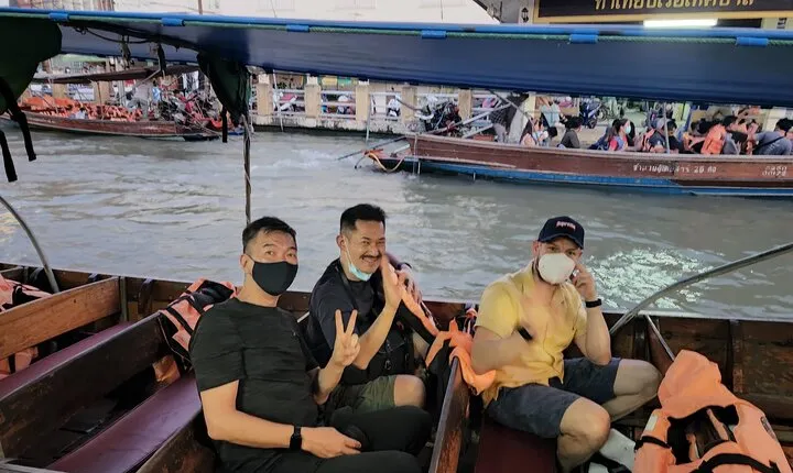 Mae Klong Railway, Amphawa Floating Market Day Tour from Bangkok