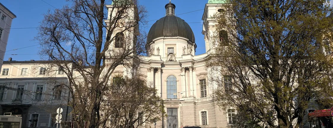Mozart city exploration game and private tour in Salzburg