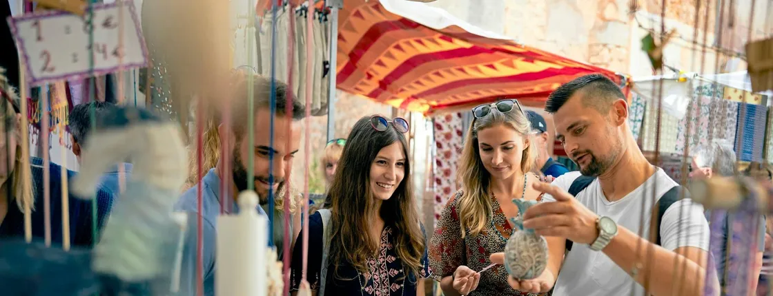 Santanyi Market and pamboli by the sea tour
