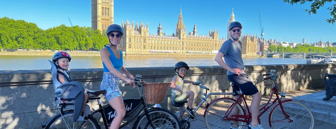 Private family bike tour of London