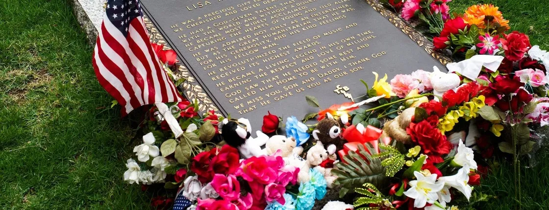 Chicago Graceland Cemetery self-guided audio tour