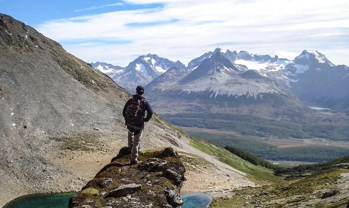 Turquoise Lagoon and Carbajal Hill Trekking from Ushuaia