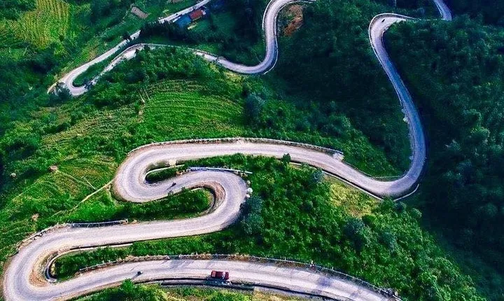 Ha Giang Loop Private Motobike Tour - 4 Days and 3 Nights!