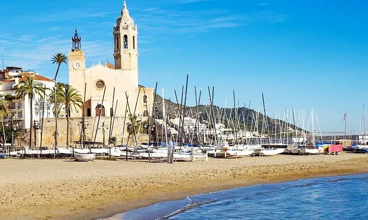 Private Transfer from Sitges to Barcelona Airport