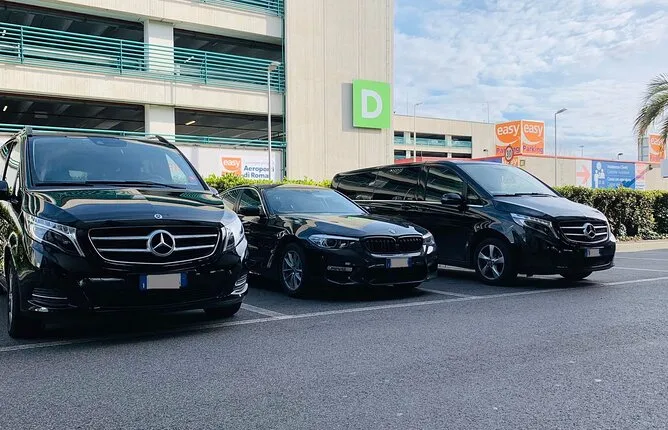 Keflavik Airport (KEF) to Skarfabakki Cruise Port - Arrival Private Transfer