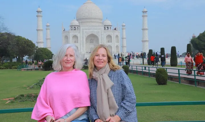 Taj Mahal & Fatehpur Sikri Day trip From Delhi