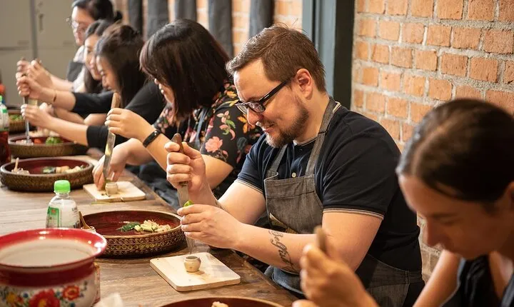 Hands-on Thai Cooking Class & Market Tour in Sukhumvit