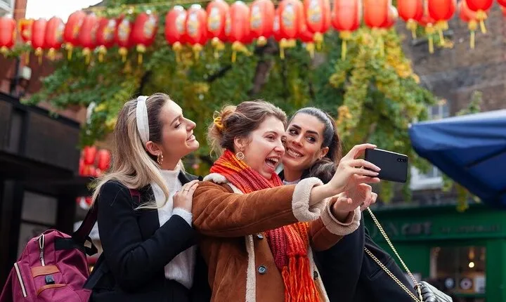Shanghai Old Town Private Walking Tour With A Guide