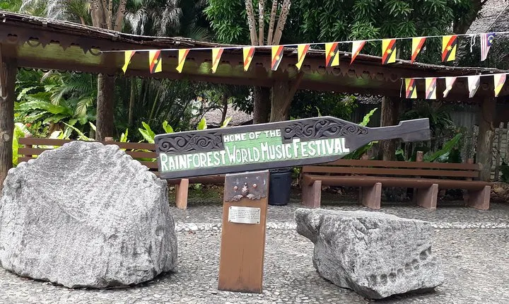 Sarawak Cultural Village & Sunset River Cruise