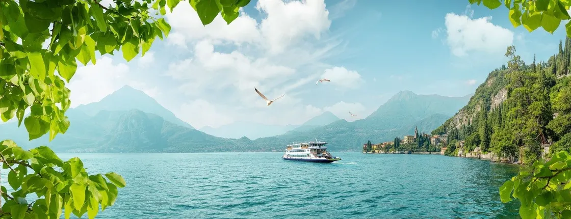 Small-Group Tour with Boat Cruise in Lake Como, Bellagio and Varenna from Milan